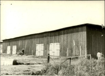 zespół pałacowo-folwarczny - stodoła, skan 2
