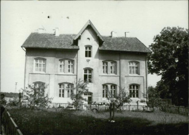 dom - zakład mleczarski, skan 2