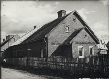 dom, skan 4