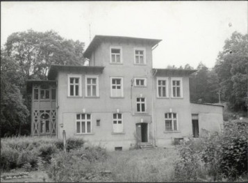 dom, skan 6