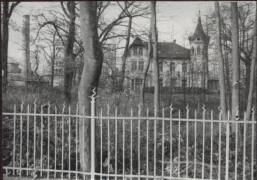zespół fabryczny - ogrodzenie, skan 4
