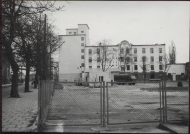 fabryka, skan 3