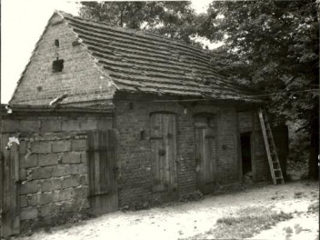 budynek gospodarczy, skan 2