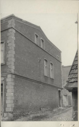 dom, skan 4