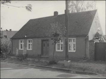 dom, skan 4