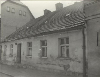 dom, skan 4
