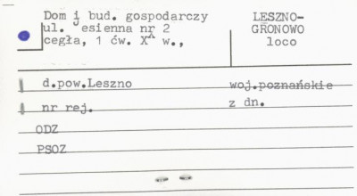 dom i budynek gospodarczy, skan 1