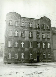 dom, skan 7