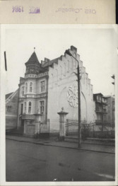 dom, skan 4