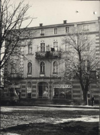 dom, skan 4