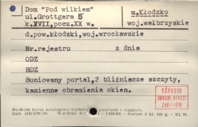 dom Pod wilkiem, skan 1