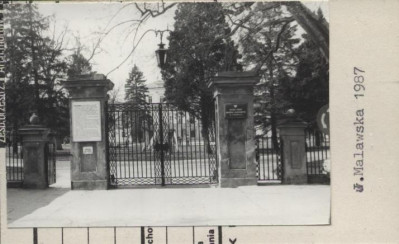 brama główna, skan 2