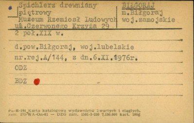 spichlerz drewniany piętrowy Muzeum Rzemiosł Ludowych, skan 1
