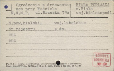 ogrodzenie z drzewostanem przy Kościele N.N.M.P., skan 1