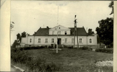 pałac - elewacja ogrodowa, skan 4