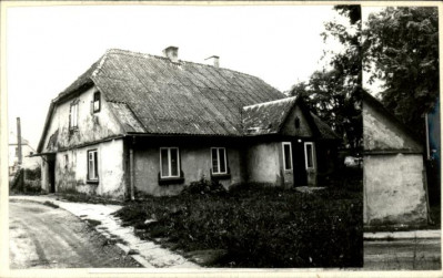 oficyna lub rządcówka - zespół dworski, skan 2