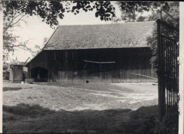 stodoła przy domu, skan 2