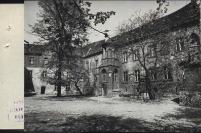 zamek, skan 3