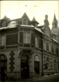 dom, skan 4