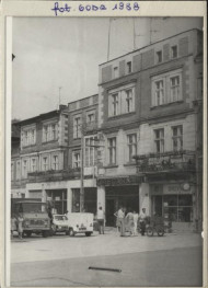 dom mieszkalny, sklepy, skan 2