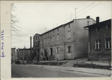 dom mieszkalny, sklep, skan 2