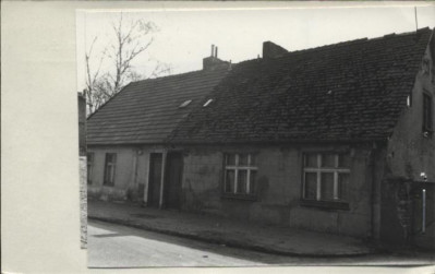 zagroda - budynek mieszk. i gosp., skan 3