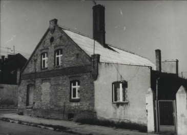 dom I, skan 3