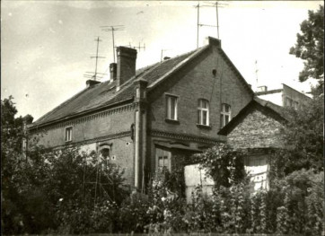 dom, skan 7