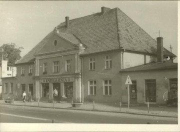 dom mieszkalny, ob. księgarnia, skan 3