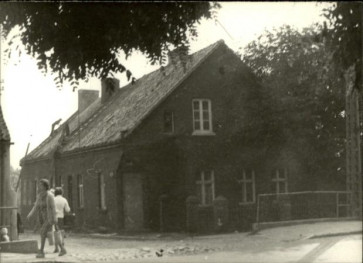 dom, skan 4