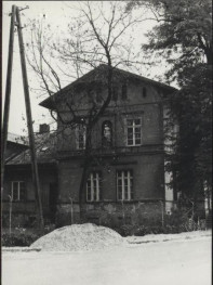 dom, skan 4