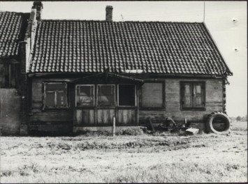 dom, skan 4