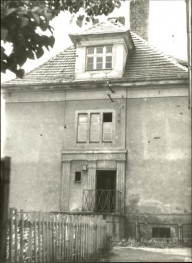 dom, skan 4
