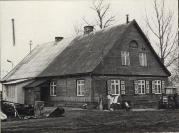 dom, skan 2