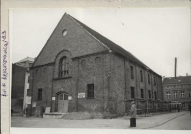 synagoga ob. magazyn meblowy, skan 2