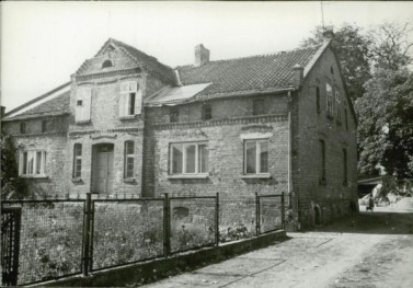dom, skan 4