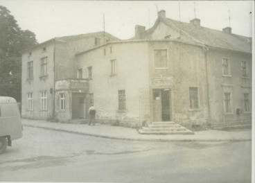 dom mieszkalny, sklep, bar, skan 2