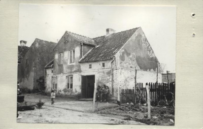 dom, skan 4
