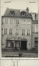 kamienica mieszczańska (apteka), skan 2