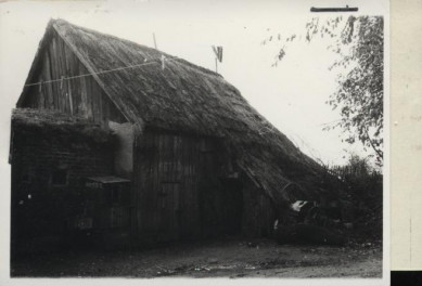 zagroda - stodoła, skan 2
