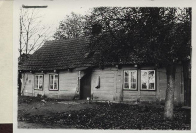 zagroda - dom, skan 2