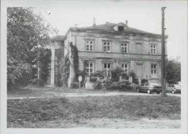 zespół pałacowy - pałac, skan 5