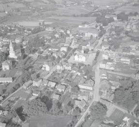 Widok  ogólny układu miasta od strony południowej, skan 1