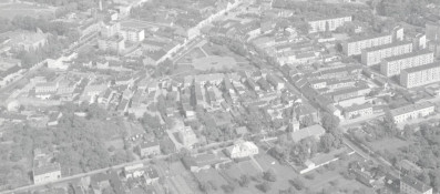 układu urbanistyczny. Widok ogólny układu centrum miasta od strony południowej, skan 1