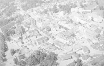układ urbanistyczny centrum. Widok ogólny układu centrum od strony południowej - wschodniej, skan 1
