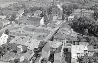 rynek. Widok ogólny od strony zachodniej, skan 1