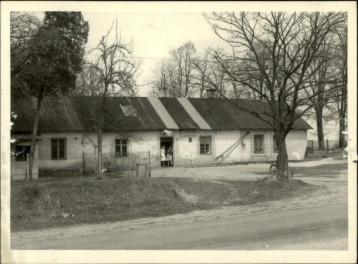 czworak, ob. sklep, skan 3