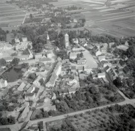 układ urbanistyczny. Widok ogólny układu urbanistycznego od strony zachodniej, skan 1
