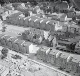 zespół urbanistyczny. Fragment rynku od strony północnej - zachodniej, skan 1