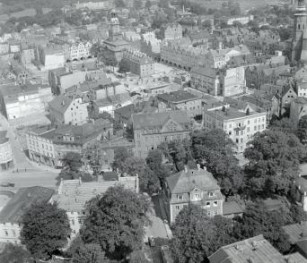 zespół urbanistyczny . Widok ogólny rynku i zabudowy przyrynkowej od strony południowej - wschodniej, skan 1